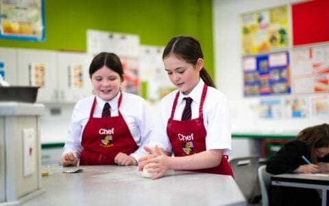 9.11.20 CONFIRMED CASE OF COVID-19 IN YEAR 9